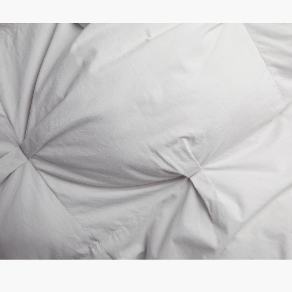 Parachute NWT Organic Cotton Puff Comforter King/California King
🔥NO Offers🔥